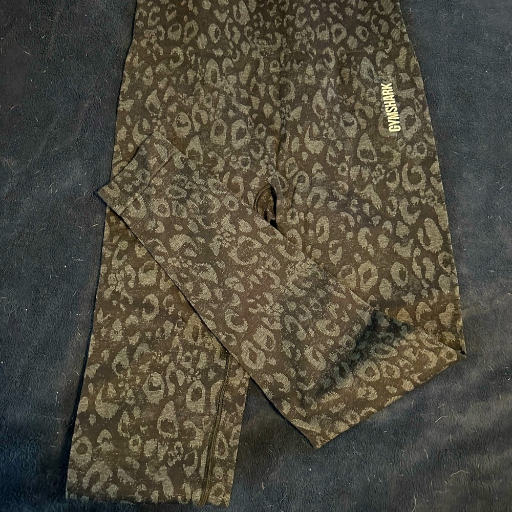 Gymshark Black Camo Leggings